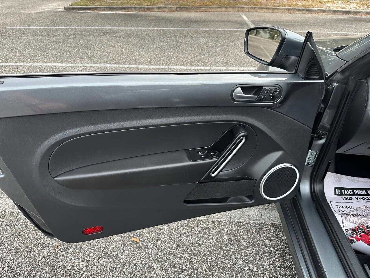 Used 2014 Volkswagen Beetle 1.8T image 22