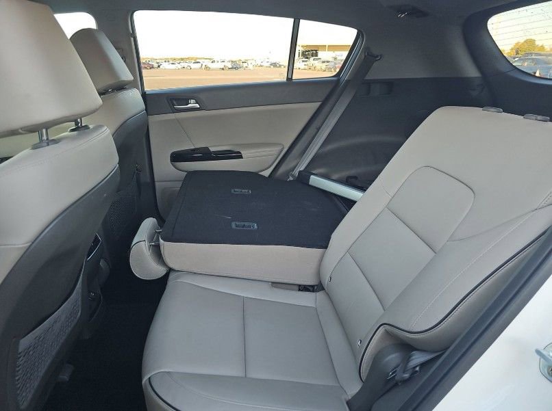 Used 2018 Kia Sportage EX image 25