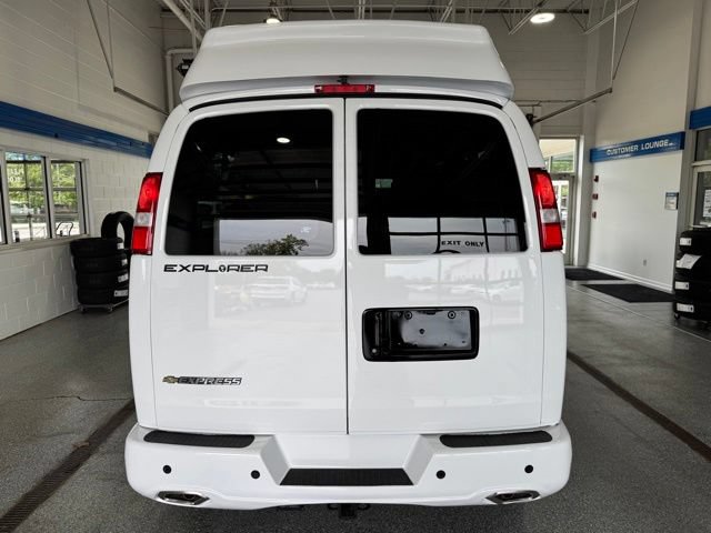 New 2026 Chevrolet Express 2500 Extended w/ Driver Convenience Package RWD image 7