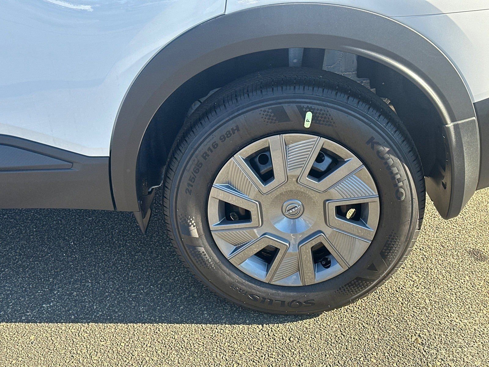 New 2026 Nissan Kicks S FWD image 19