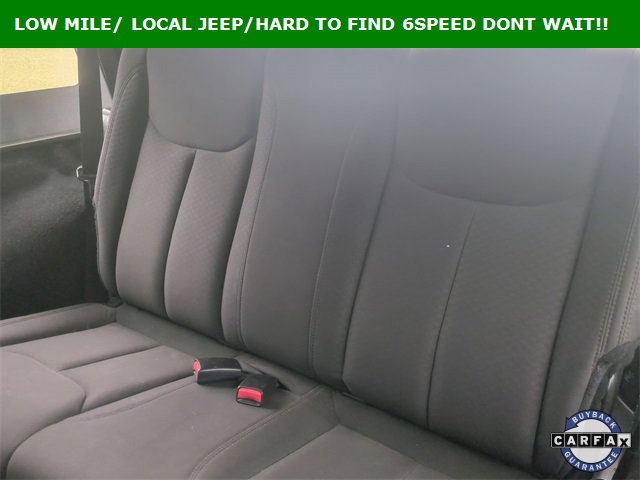 Used 2015 Jeep Wrangler Sport image 29