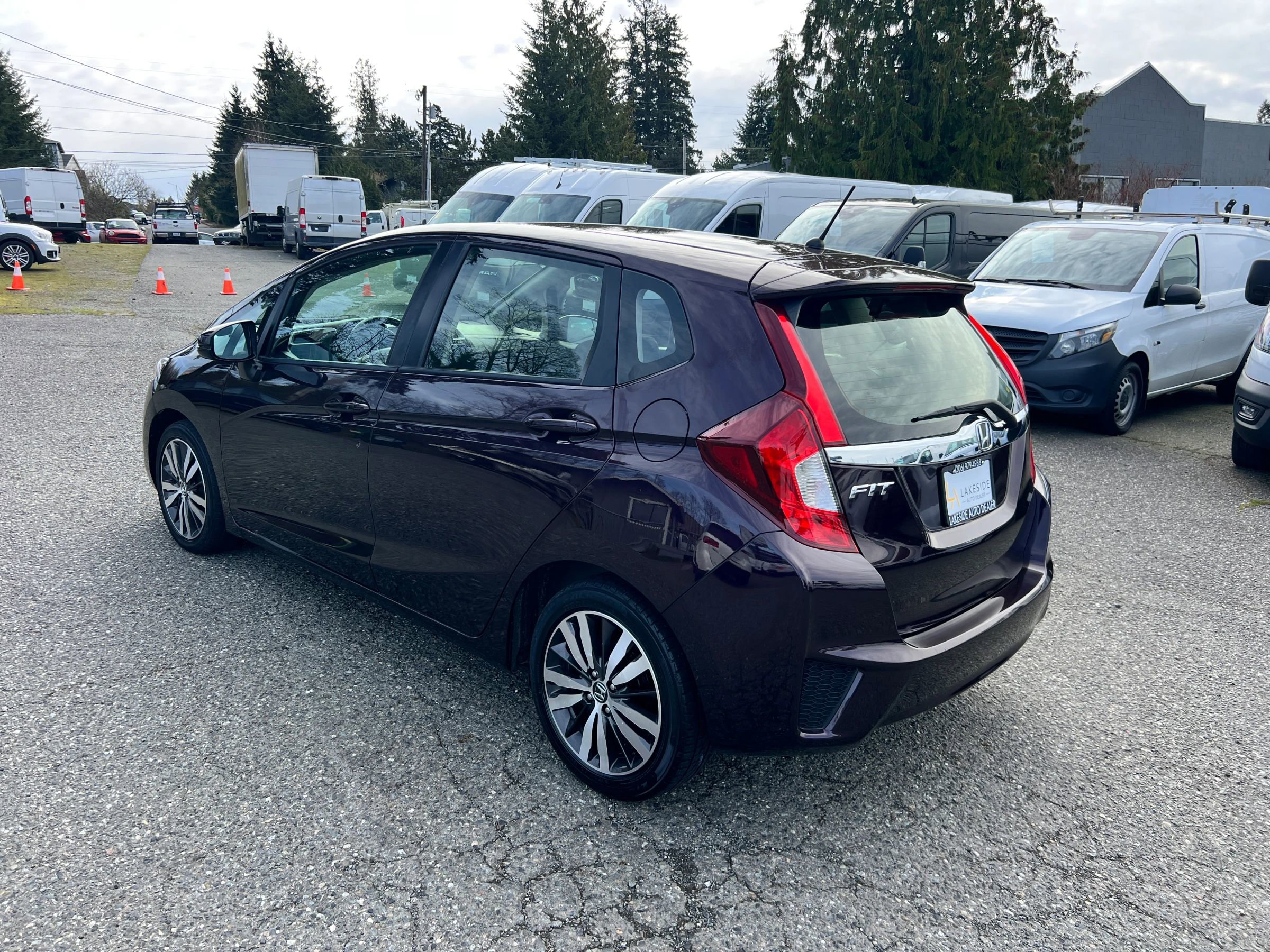 Used 2017 Honda Fit EX image 5