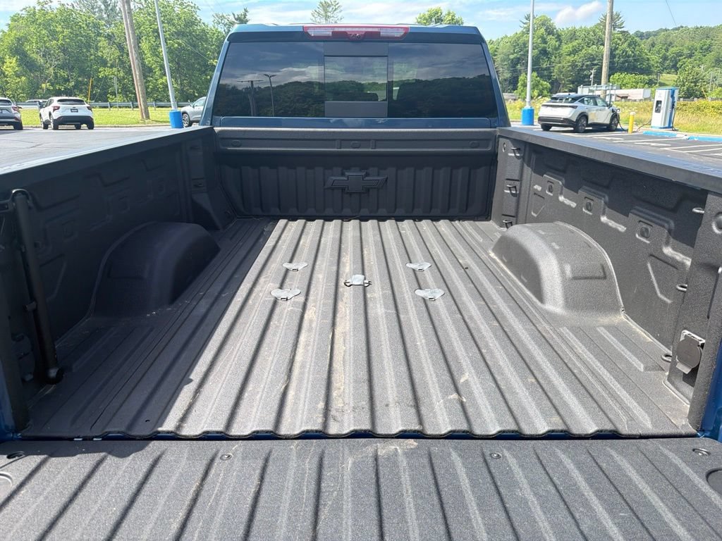 Used 2025 Chevrolet Silverado 2500 LTZ w/ LTZ Plus Package AWD/4WD image 53
