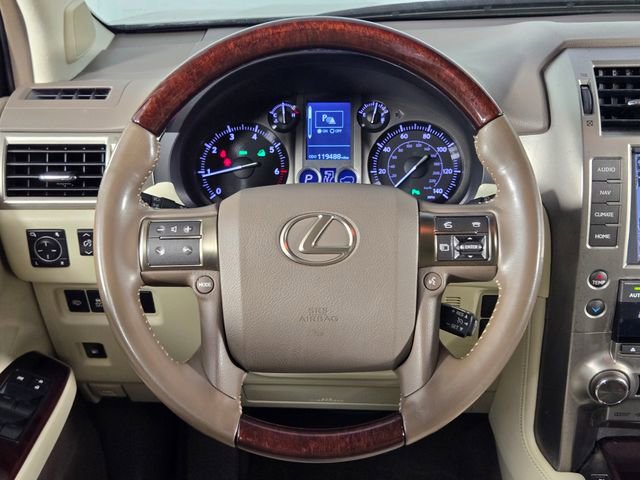 Used 2017 Lexus GX 460 AWD/4WD image 19