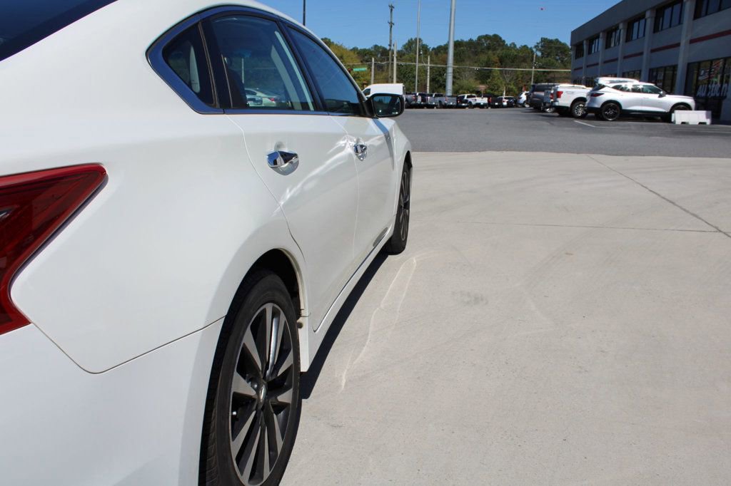Used 2018 Nissan Altima 2.5 SV image 23