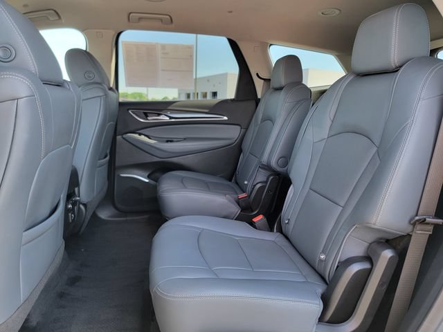 Used 2020 Buick Enclave Essence FWD image 20