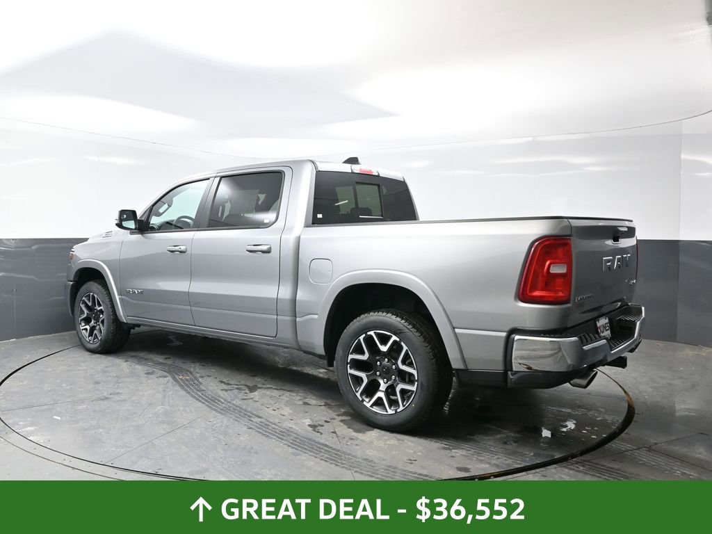 Used 2025 RAM 1500 Laramie AWD/4WD image 13