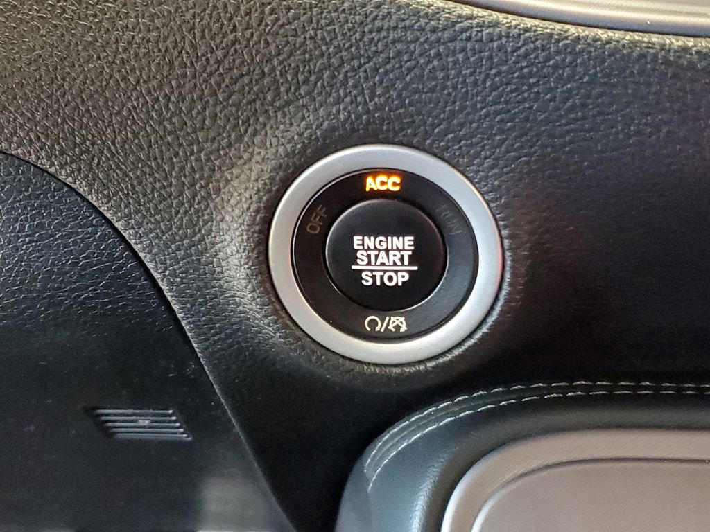 Used 2023 Dodge Challenger R/T image 16