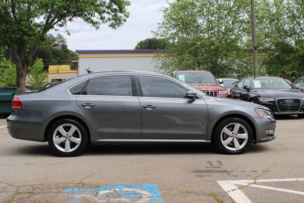 Used 2015 Volkswagen Passat 1.8T Limited Edition FWD image 5