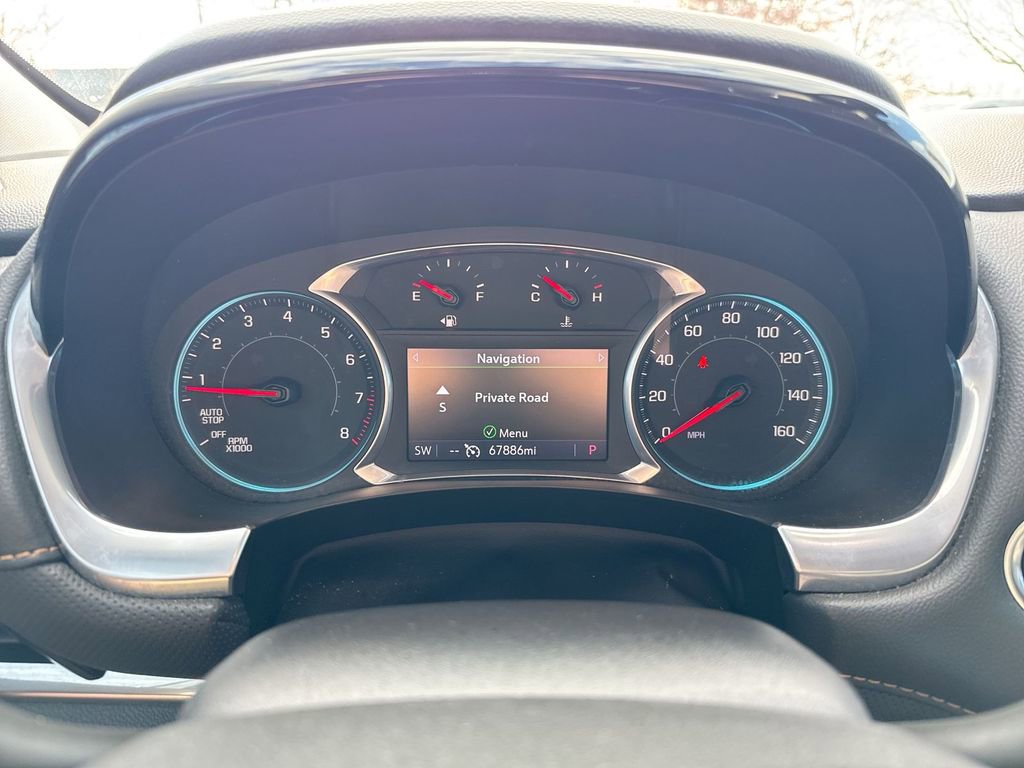 Used 2020 Chevrolet Traverse Premier image 11