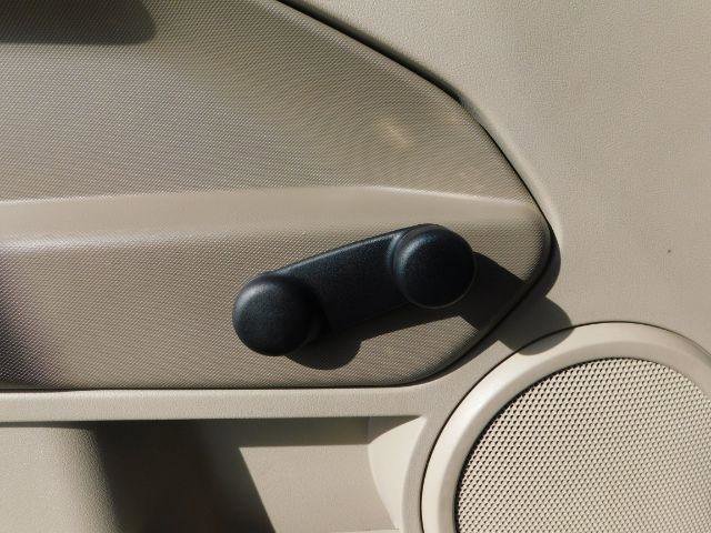 Used 2007 Dodge Caliber SE FWD image 12