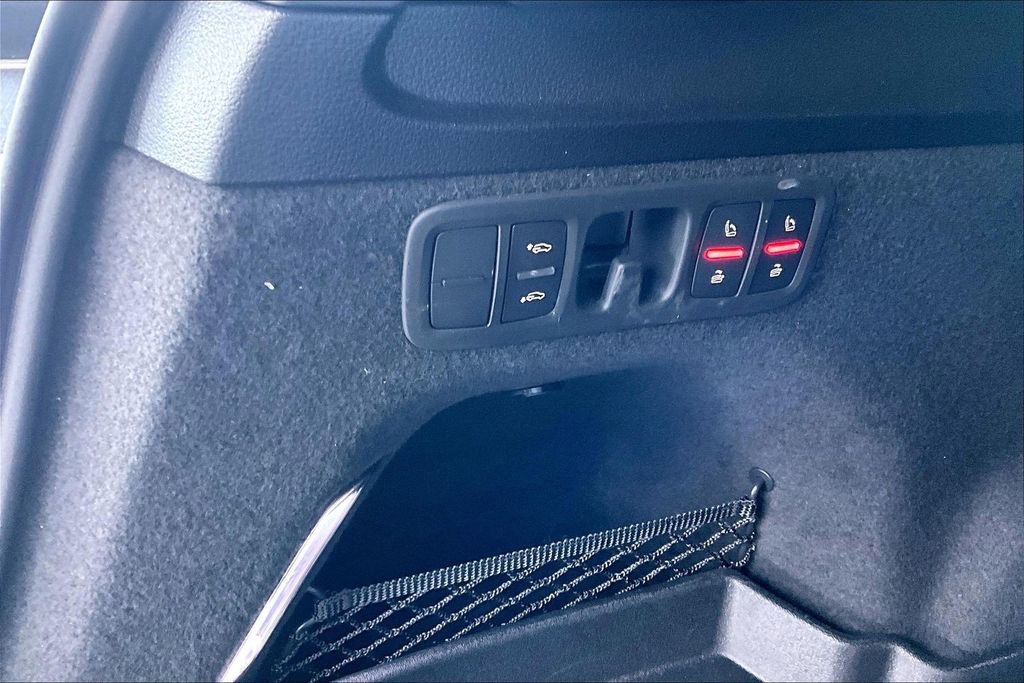 Used 2021 Audi SQ7 Premium Plus w/ Executive Package image 25