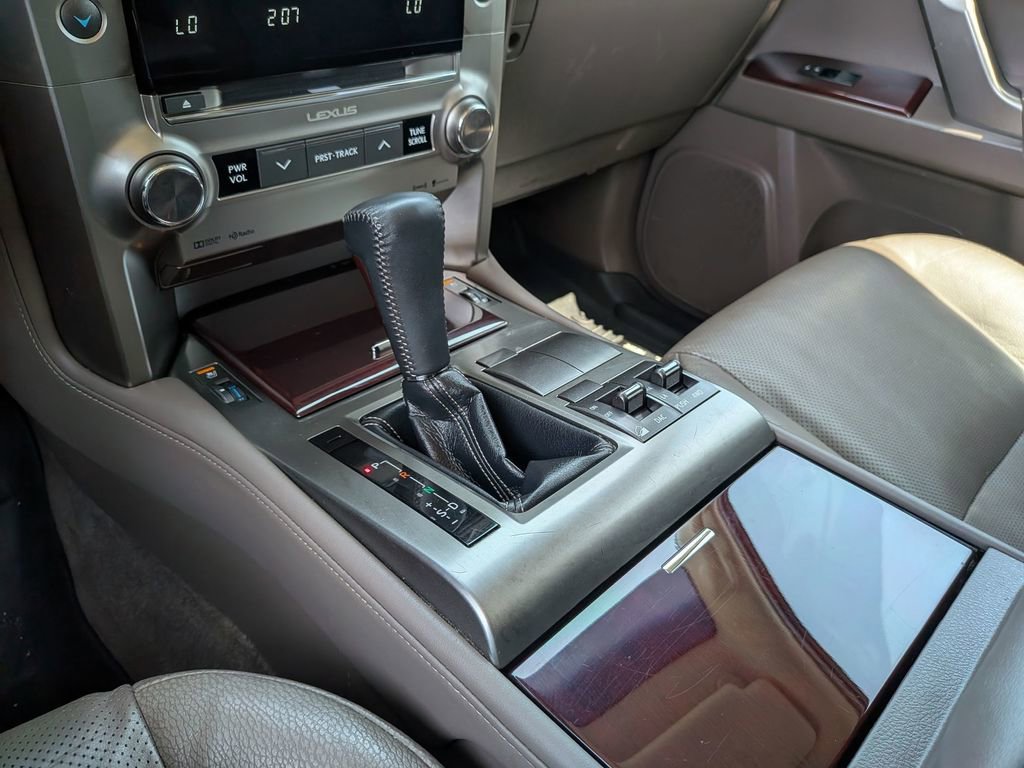 Used 2019 Lexus GX 460 Premium AWD/4WD image 23