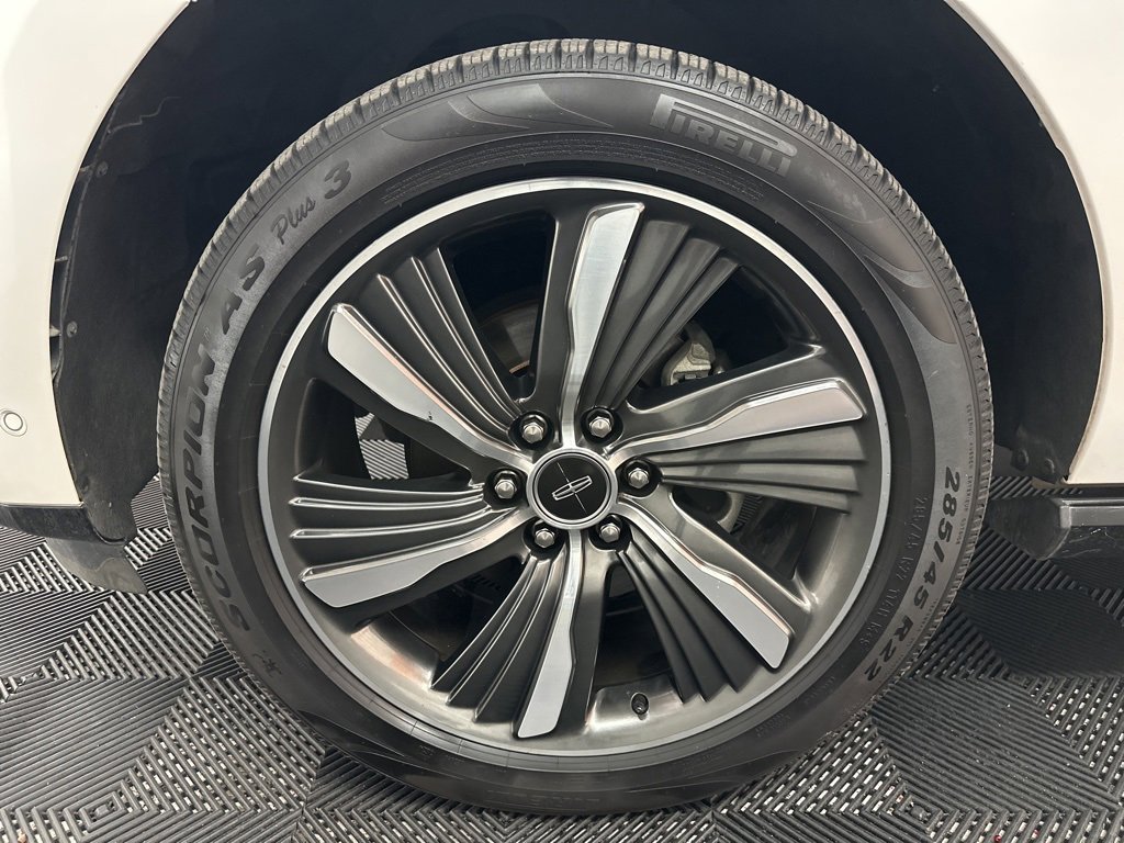 Used 2019 Lincoln Navigator L Black Label w/ Cargo Package image 42