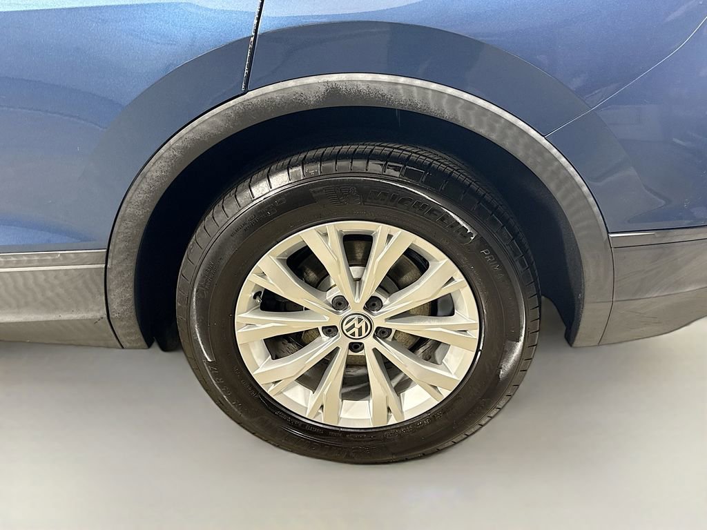 Used 2018 Volkswagen Tiguan S FWD image 9