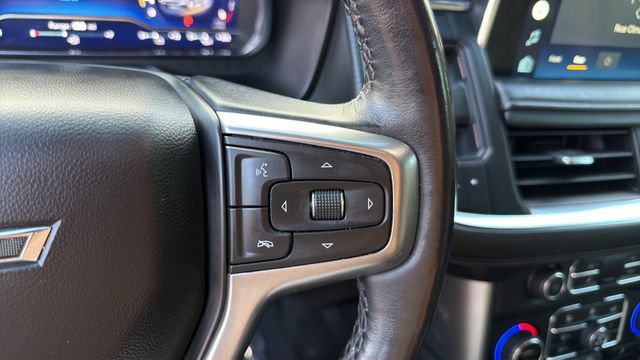 Used 2022 Chevrolet Suburban Z71 w/ Luxury Package AWD/4WD image 24