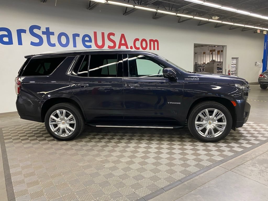 Used 2022 Chevrolet Tahoe High Country AWD/4WD image 16