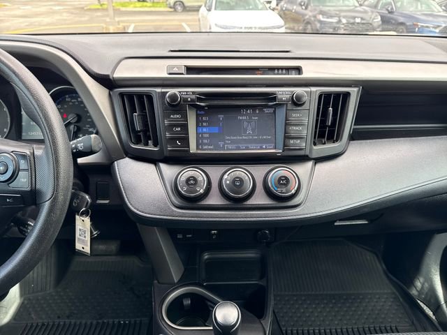 Used 2018 Toyota RAV4 LE w/ All Weather Liner Package image 21