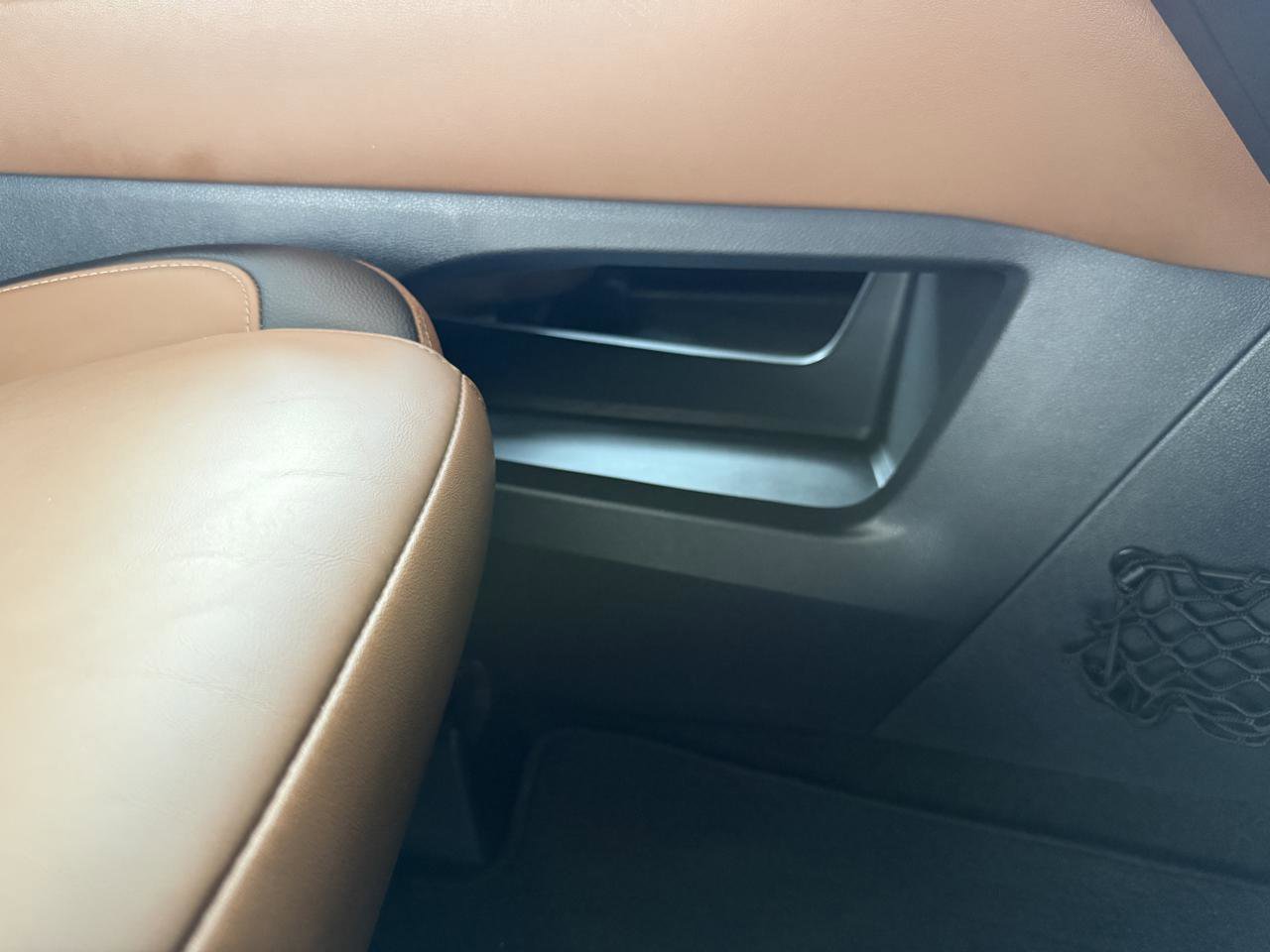 Used 2025 Nissan Pathfinder Platinum AWD/4WD image 30