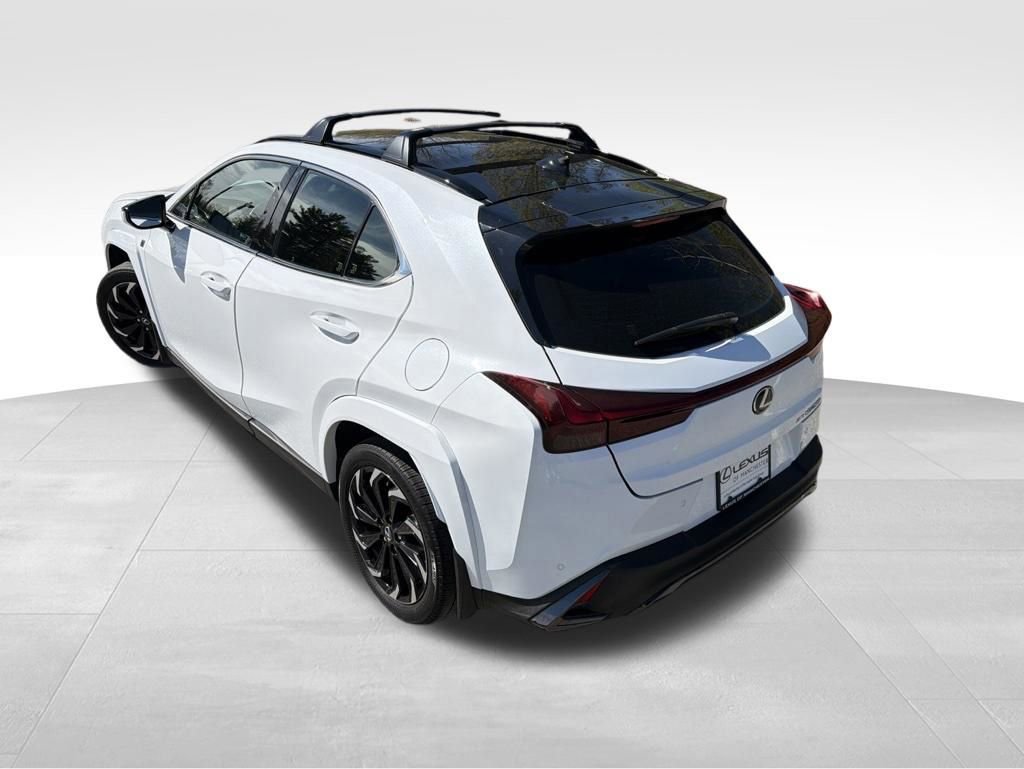 Used 2023 Lexus UX 250h F Sport w/ Accessory Package (Z2) AWD/4WD image 4