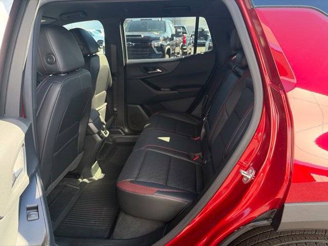 New 2027 Chevrolet Equinox RS w/ LPO, Floor Liner Package FWD image 9