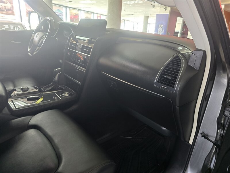 Used 2022 Nissan Armada SV RWD image 15