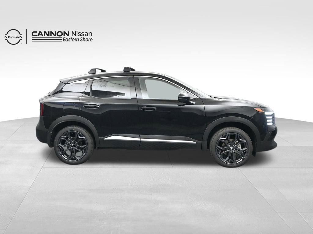 New 2025 Nissan Kicks SR FWD image 6