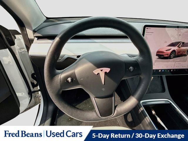 Used 2024 Tesla Model Y Long Range AWD/4WD image 10