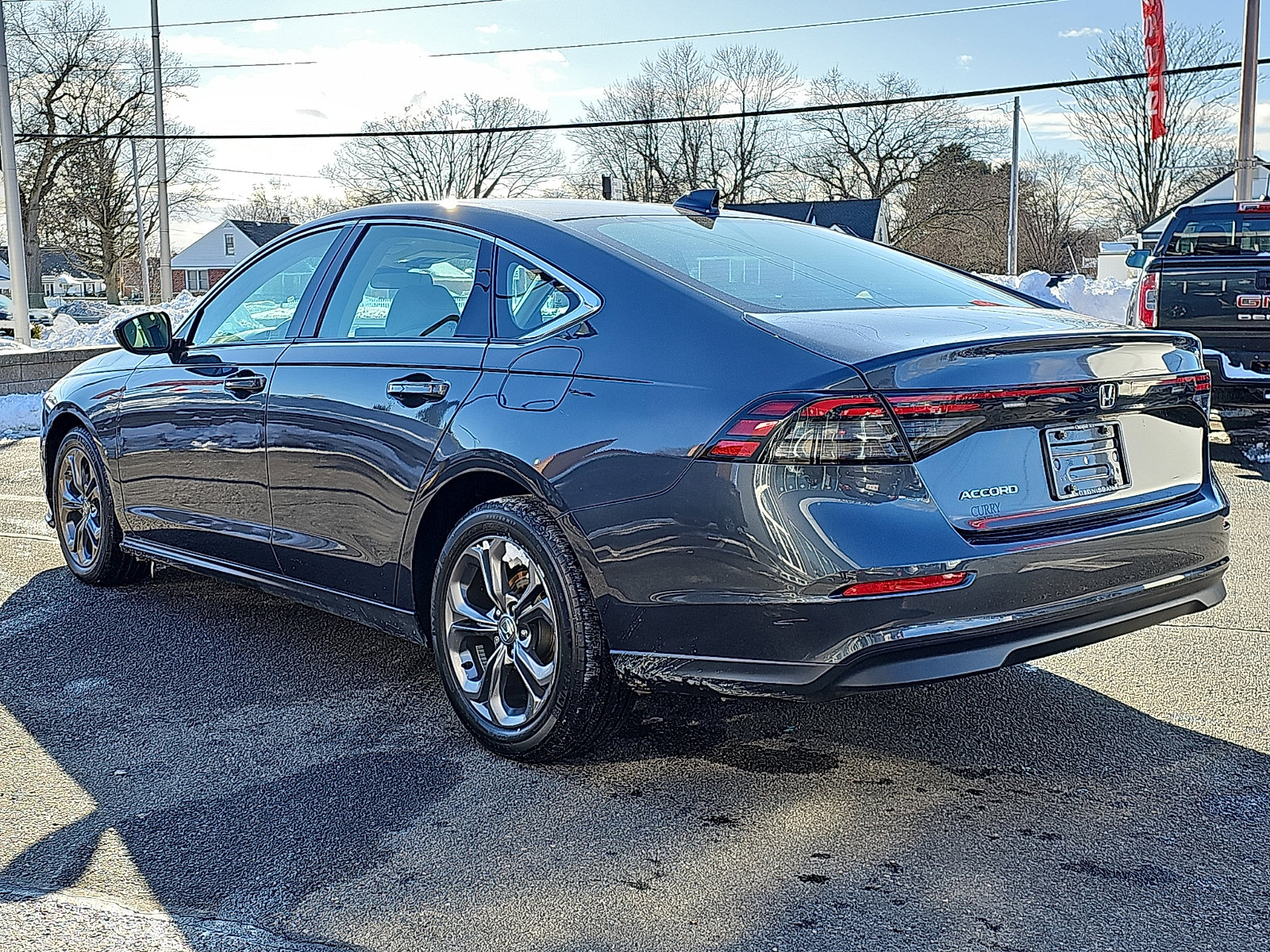 Used 2023 Honda Accord EX image 4