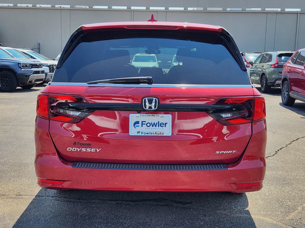 Used 2023 Honda Odyssey Sport image 6