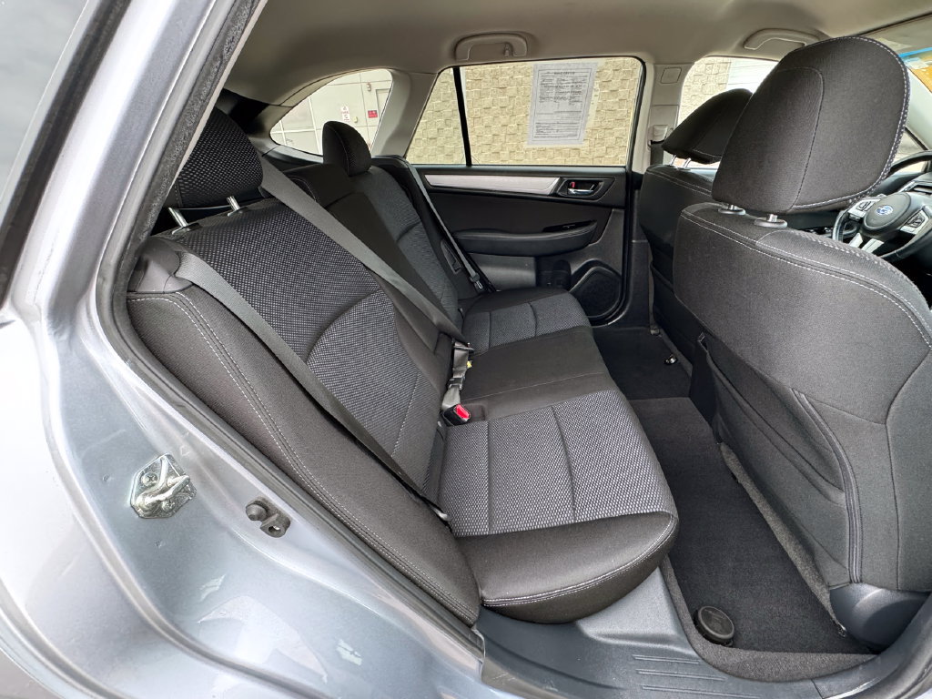 Used 2015 Subaru Outback 2.5i Premium w/ Protection Package #2 AWD/4WD image 33