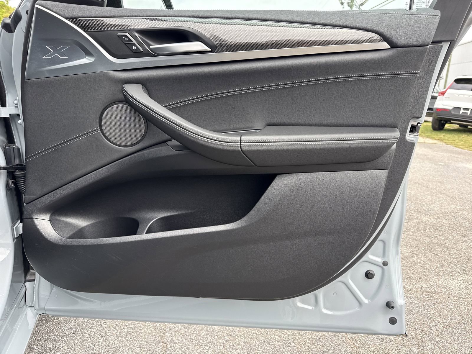 Used 2024 BMW X3 M40i image 31