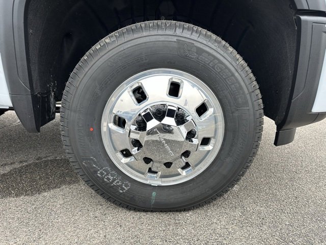 New 2026 GMC Sierra 3500 Denali w/ Denali Reserve Package image 6