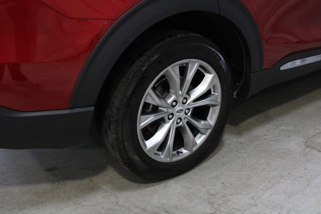Used 2023 Ford Explorer Limited w/ Limited Technology Package image 26