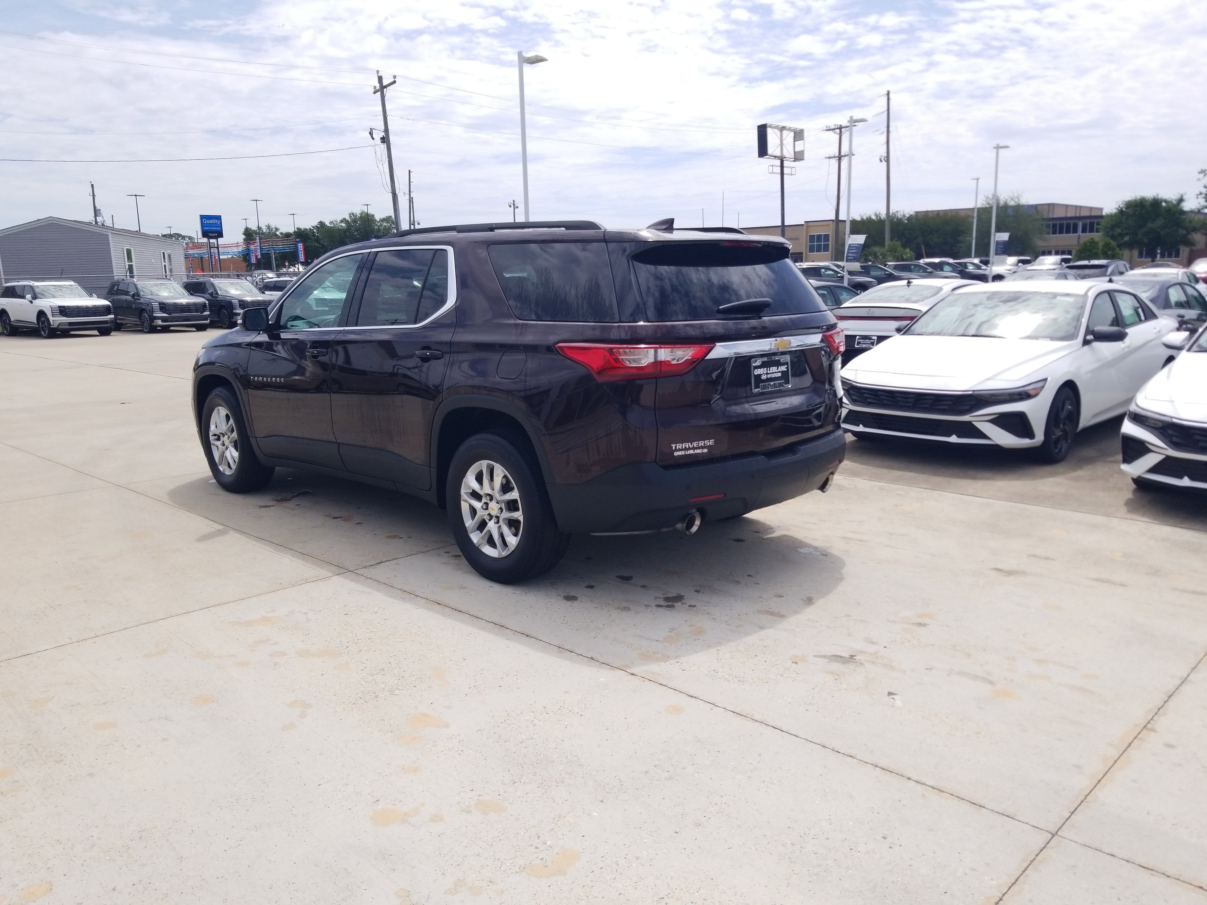 Used 2021 Chevrolet Traverse LT image 5