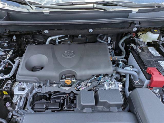 Used 2025 Toyota RAV4 XLE w/ Convenience Package FWD image 15