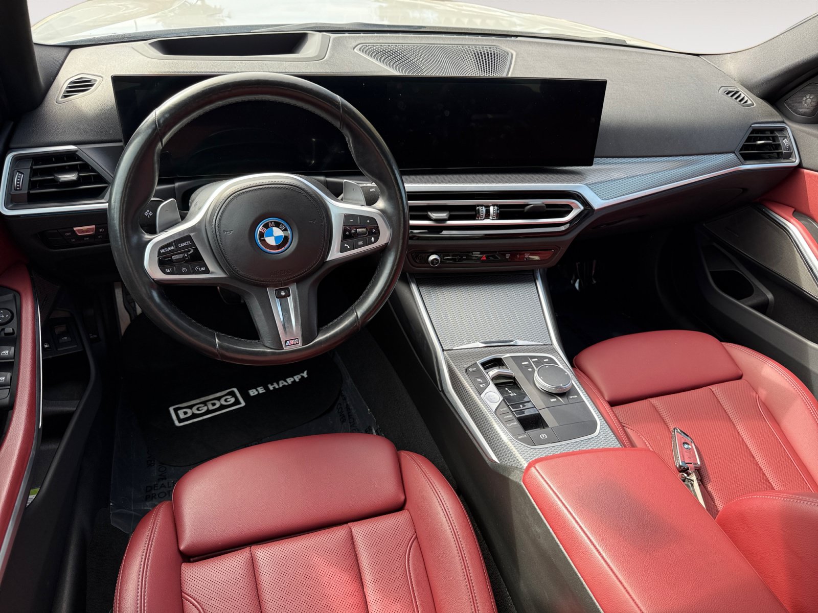 Used 2023 BMW 330e w/ M Sport Package RWD image 15