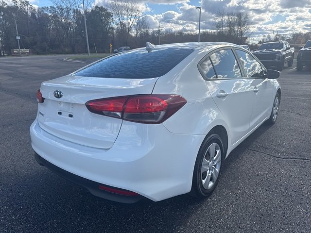 Used 2018 Kia Forte LX image 3