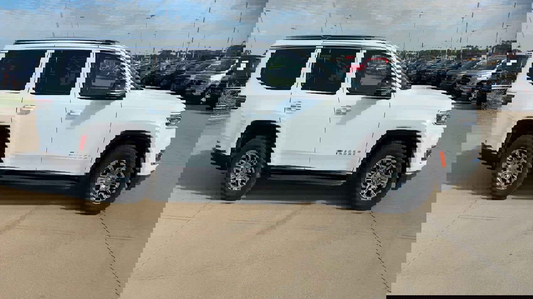 New 2024 Jeep Wagoneer 4WD w/ Convenience Group I image 2