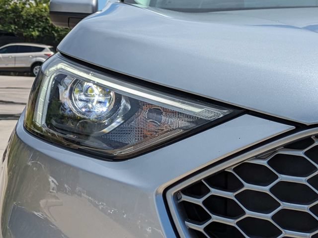 Used 2024 Ford Edge SEL AWD/4WD image 11