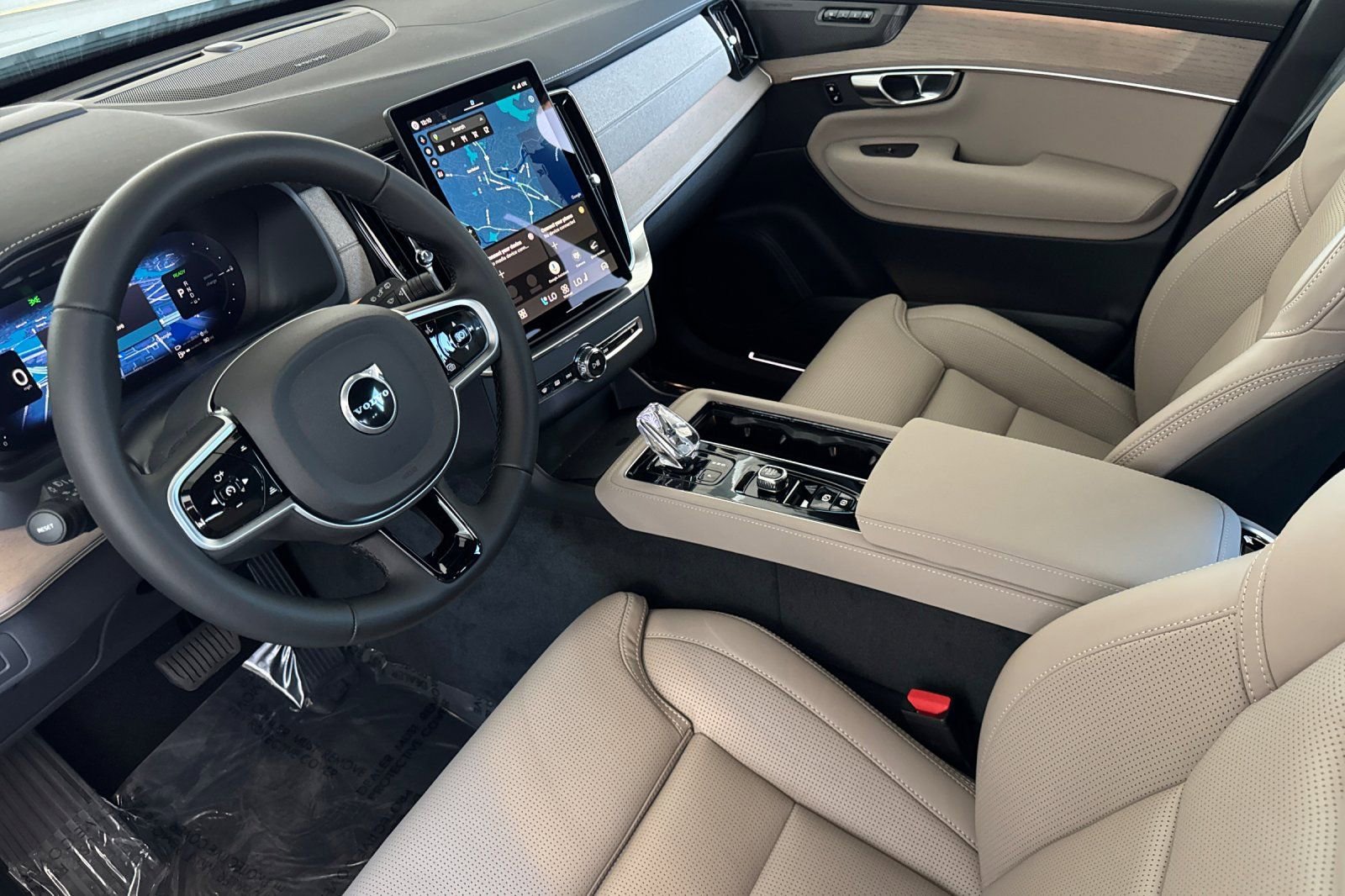 New 2026 Volvo XC90 T8 Ultra image 13