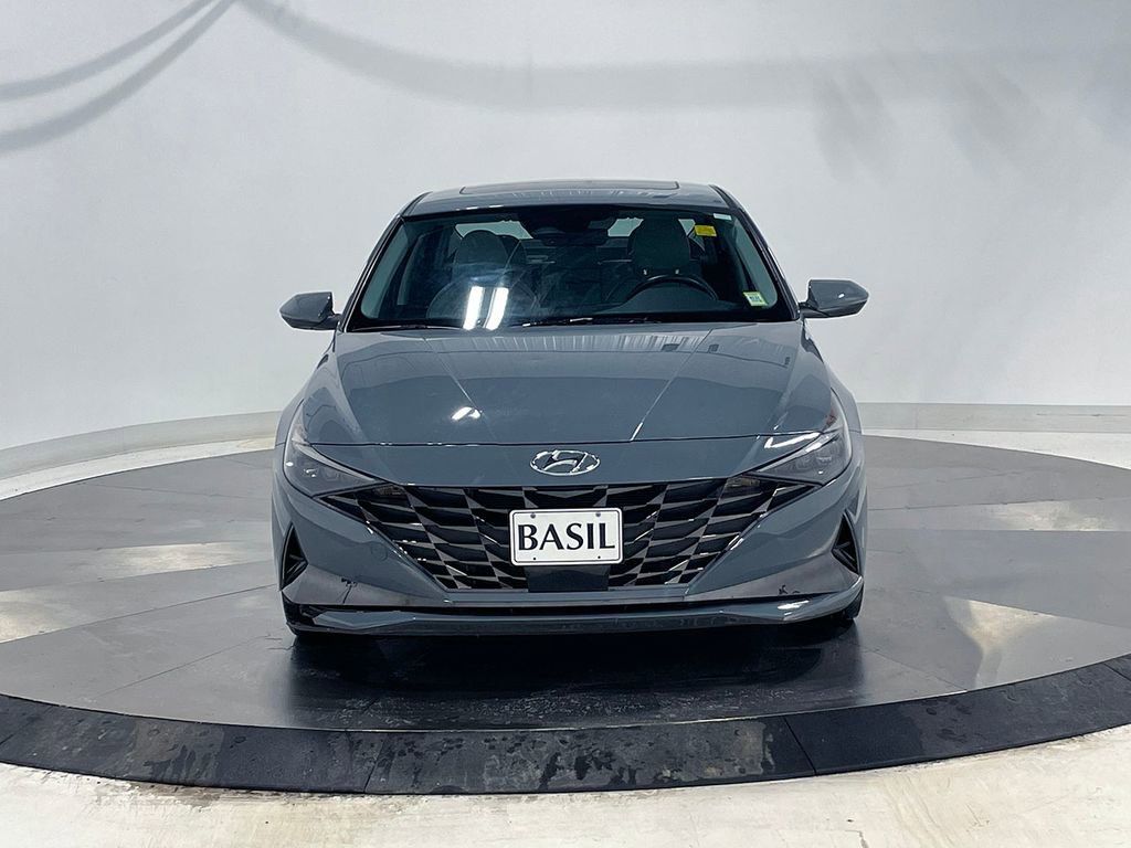 Used 2023 Hyundai Elantra Limited image 9