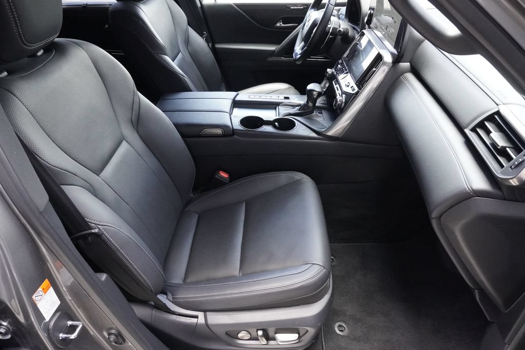 Used 2023 Lexus LX 600 4WD w/ Appearance Package image 23