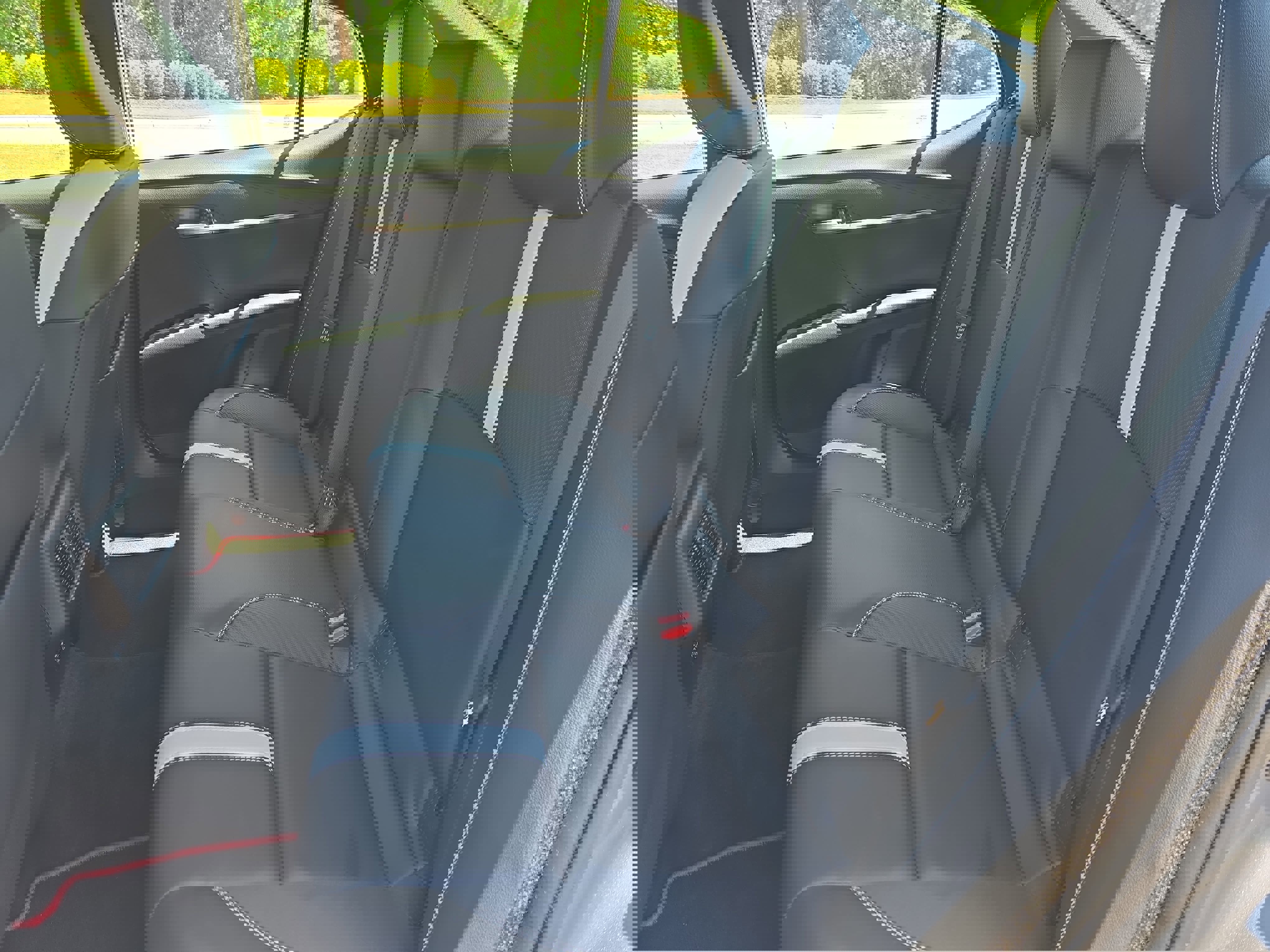 Used 2025 Toyota Camry SE FWD image 16