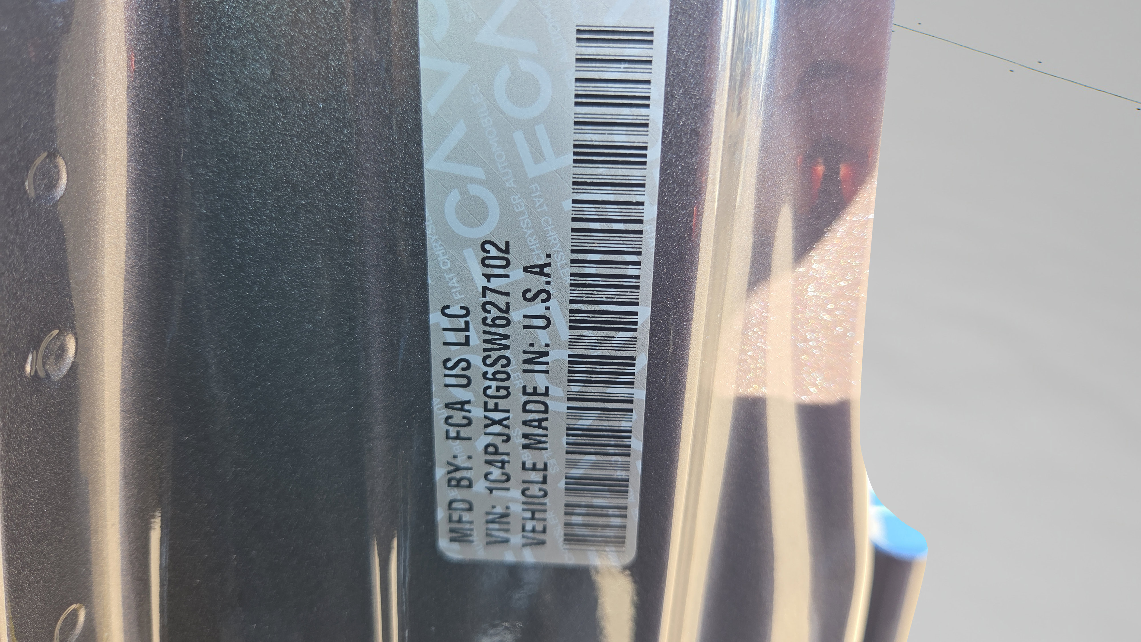 Used 2025 Jeep Wrangler Unlimited Rubicon w/ Technology Group image 28