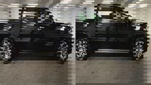 Certified 2023 GMC Sierra 1500 Denali w/ Denali Reserve Package image 9