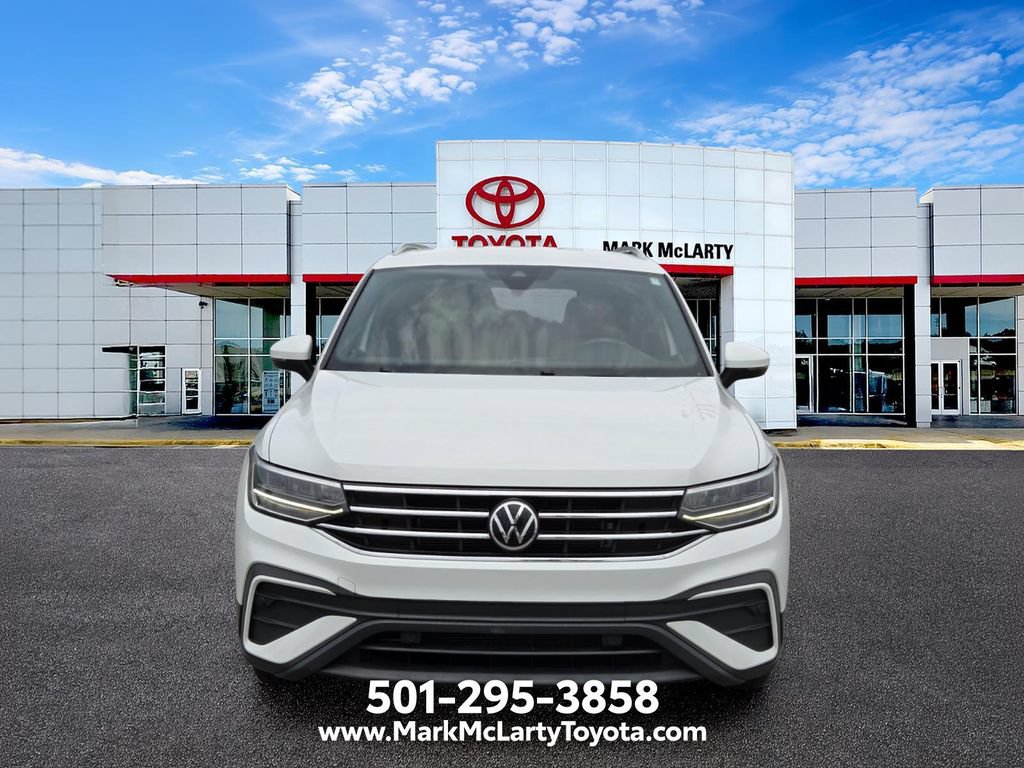 Used 2024 Volkswagen Tiguan SE FWD image 8