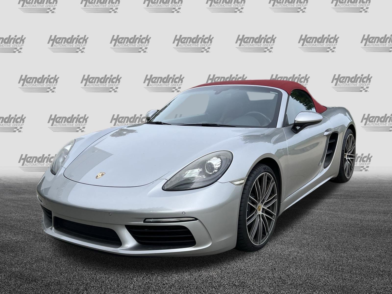 Used 2017 Porsche 718 Boxster RWD image 5