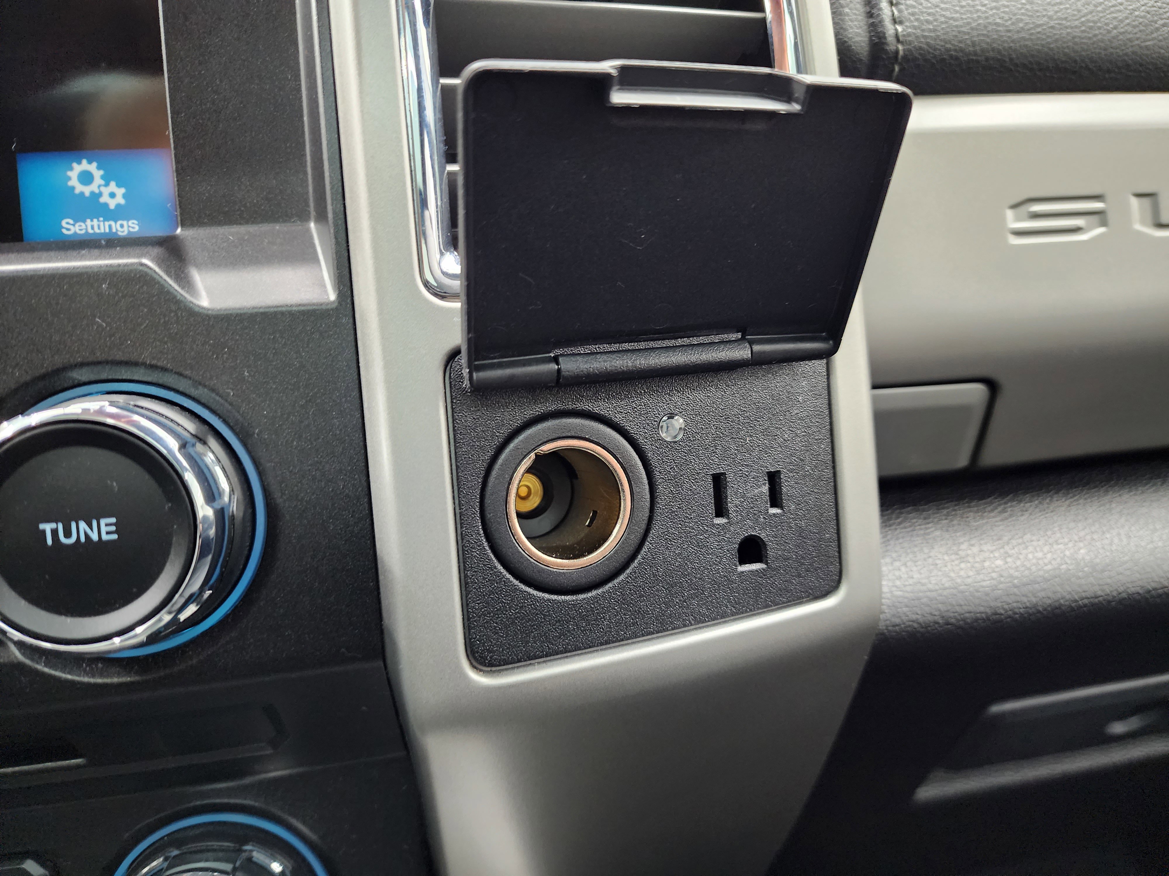 Used 2017 Ford F250 Lariat w/ Lariat Ultimate Package image 70