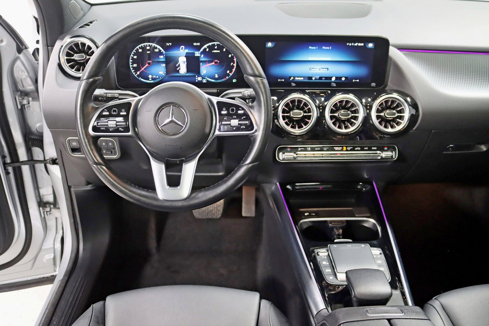Used 2022 Mercedes-Benz GLA 250 4MATIC w/ Premium Package Lite image 15